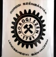 "Dorogi Szénbányák Lencsehegyi Bányaüzem", Hollóházi kis korsó készlet, 6 db, matricásak, ...