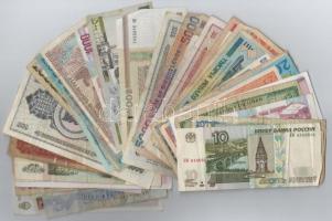 Vegyes: 79db-os bankjegy tétel a világ minden tájáról T:I-III
Mixed: 79pcs of banknotes from all ar...