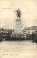 Nagykőrös, Kossuth szobor, Ottinger Kálmán üzlete