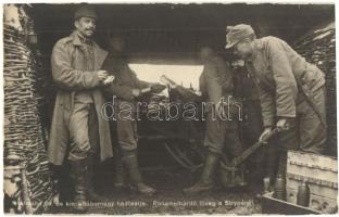 Hofmann cs. és kir. altábornagy hadtestje, Rohamelhárító löveg a Strypánál; Hadifénykép Kiállítás / WWI K.u.K. military, cannons in Strypa