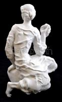 Tóth Valéria (1943-): Ülő nő koszorúval. Hollóházi biszkvit porcelán, jelzett, hibátlan, m:30 cm