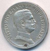 Olaszország 1915R 2L Ag "III. Viktor Emánuel" T:2-,3 lyuktömött Italy 1915R 2 Lire Ag "Vittorio Emanuele III" C:VF,F plugged hole