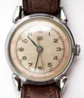 Nagyméretű fa óratartó doboz nagyrészt működő mechanikus órákkal alkatrésznek valókkal