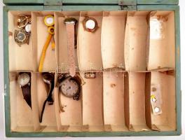 Nagyméretű fa óratartó doboz nagyrészt működő mechanikus órákkal alkatrésznek valókkal