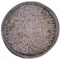 Német Államok / Schwarzenberg 1696MIM Tallér Ag "Ferdinánd és Mária Anna házasságának emlékére" (29,14g) Körmöcbánya T:2,2- sérült perem German States / Schwarzenberg 1696MIM Thaler Ag "Marriage of Ferdinand and Maria Anna" (29,14g) Kremnitz C:XF,VF damaged edge Krause KM#17