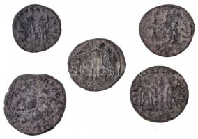 5db-os vegyes római rézpénz tétel a IV. századból T:2-,3
5pcs of various Roman copper coins from th...