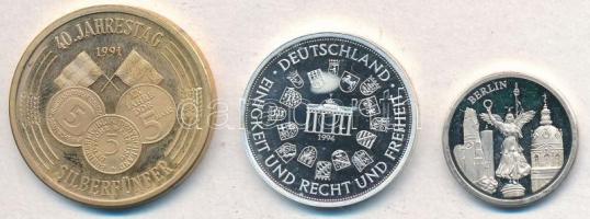 Németország 1991. "Ezüst 5 Márkás 40. évfordulója" Cu-Ni emlékérem (30mm) + 1994. "Né...