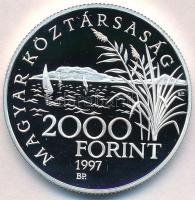 1997. 2000Ft Ag "Régi balaton hajók / Helka & Kelén" dísztokban tanúsítvánnyal T:PP
A...