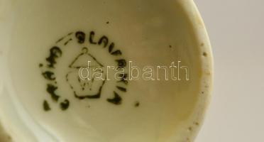 Jelzett mitológiai jelenetes kis váza, matricás, kopott, m: 12 cm