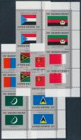 Zászló sor ívsarki négyescsíkokban Flag set in corner stripes of 4