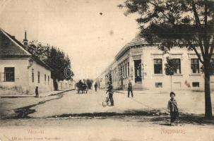 Nagymaros, Váci út, Vendéglő a Magyar Királyhoz, kerékpár (lyuk / pinhole)