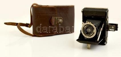 cca 1937-1941 Zeiss Ikon Bob 510 fényképezőgép Nettar-Anastigmat 1:6.3 objektívvel, eredeti bőr tokjában / Vintage camera, in origial leather case