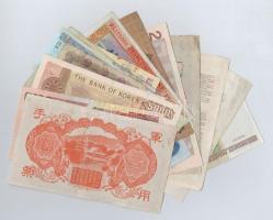 30db-os vegyes bankjegy és szükségpénz tétel, benne Románia, Ausztria, Jugoszlávia, Bulgária, Brazíl...