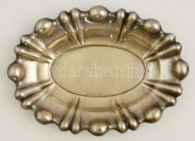 Ezüst (Ag.) hólyagos peremű tál, jelzett, poncolt, 30×21 cm, nettó:416 g