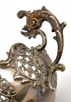 1900 ezüst (Ag.) neobarokk jardiniere, áttört szélekkel, poncolt, cizellált, öntött fülekkel, jelzet...