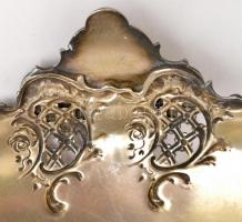 1900 ezüst (Ag.) neobarokk jardiniere, áttört szélekkel, poncolt, cizellált, öntött fülekkel, jelzet...