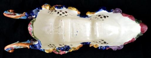 cca 1890 Fischer Ignácz Budapest talicska formájú virágtartó áttört széllel, kézzel festett, jelzett...