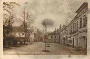 35 db RÉGI fekete-fehér osztrák városképes lap / 35 pre-1945 black and white Austrian postcards