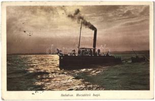 Balaton - 12 db régi és modern városképes lap a Balaton környékéről, vegyes minőség