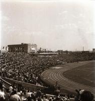 1953. augusztus 20. Kotnyek Antal (1921-1990) fotóriporter felvételei a Népstadion megnyitójáról, 13 db vintage negatív, 6x6 cm