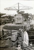 cca 1952 Budapest, Vidámpark, 14 db vintage negatív, Kotnyek Antal (1921-1990) fotóriporter hagyaték...