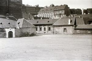 cca 1929 Budapest, Tabán, 2 db vintage negatív, 24x36 mm