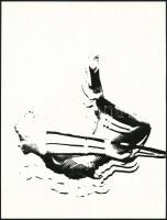 cca 1974 Kiss István: Magasugró, 2 db aláírt vintage fotóművészeti alkotás, a magyar fotográfia avantgard korszakából, 24x18 cm
