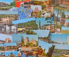 400 db MODERN magyar városképes lap, térképes lapok, tájképek, stb., vegyes minőség / 400 MODERN Hungarian town-view postcards, map cards, etc. mixed quality
