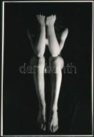 cca 1972 Bándi András: Fájdalom, feliratozott vintage fotóművészeti alkotás, 23,5x16 cm