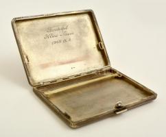 Ezüst(Ag) cigarettatárca, gravírozott monogrammal, jelzett, belül felirattal, 11x8 cm, nettó: 162 g