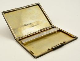 Ezüst(Ag) art deco cigarettatárca, bakelit gombbal, jelzett, mesterjeggyel  (BJ), 11x8 cm, nettó: 15...