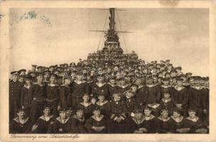 Bemannung eines Schlachtschiffes. Verlag Rotes Kreuz Pola 1916. / K.u.K. Kriegsmarine, Crew of a battleship, mariners group (wet damage)