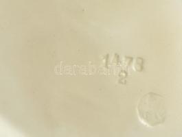 Villeroy & Bosch szecessziós falitál, kézzel festett, jelzett, kopott, kis lepattanással, d: 30 ...