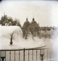 cca 1935 Budapesti városfelvételek, 13 db vintage negatív, 6x6 cm és 6x9 cm