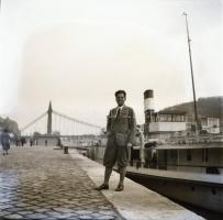 cca 1935 Budapesti városfelvételek, 13 db vintage negatív, 6x6 cm és 6x9 cm