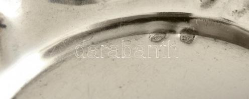 Ezüst(Ag) kerek tálka, jelzett, d: 9,5 cm, nettó: 17,9 g