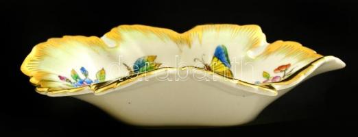 Herendi Viktória mintás leveles tálka, kézzel festett, jelzett, kopásnyomokkal, 15,5×8×4 cm
