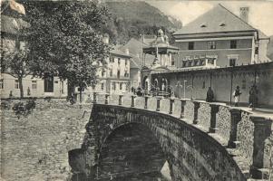 Herkulesfürdő, Baile Herculane; Cserna híd / bridge (lyuk / pinhole)