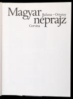 Balassa Iván-Ortutay Gyula: Magyar néprajz. Bp., 1979. Corvina. Egészvászon kötésben, szakadt papír ...