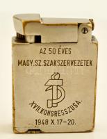 1948 Magyar Szakszervezetek XVII. Kongersszusa feliratos, Kossuth-címerrel díszített Gamma öngyújtó,...