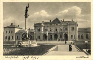 10 db főleg régi magyar városképes lap / 10 mostly pre-1945 Hungarian town-view postcards