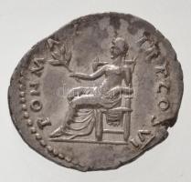 Római Birodalom / Róma / Vespasianus 75. Denár Ag (3,34g) T:2
Roman Empire / Rome / Vespasian 75. D...