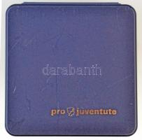 Svájc 1995. 5db-os "Pro Juventute - Helvetia" zománcozott jelvény szett eredeti tokban (21...