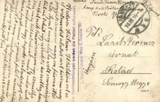 1916 Bécs, katona puskával a laktanya előtt / Vienna (Wien), WWI K.u.k. soldier with gun in front of...