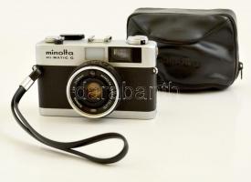 cca 1974 Minolta Hi-Matic G fényképezőgép, Rokkor 1:2.8 f=38 mm objektívvel, lencsevédővel, eredeti tokjában, jó állapotban / Vintage camera with original case, in good condition