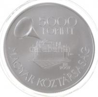 2007. 5000Ft Ag "Kodály Zoltán" tanúsítvánnyal T:BU
Adamo EM211