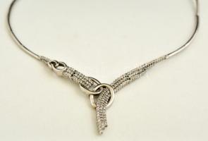 Ródiumozott ezüst (Ag.) nyaklánc, cirkónia kövekkel, jelzett, eredeti dobozában, h: 40 cm bruttó: 13...