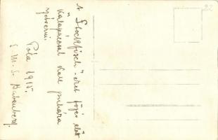 1915 SMS Babenberg osztrák-magyar csatahajó Polában. A matrózok tőkehalakat vernek puhára kalapáccsa...