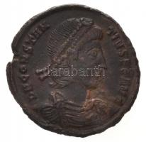 Római Birodalom / Heraclea / II. Constantius 351-355. AE2 (5,75g) T:2- ph. Roman Empire / Heraclea / Constantius II 351-355. AE2 D N CONSTAN-TIVS P F AVG / FEL TEMP RE-PARATIO - SMHA - Gamma (5,75g) C:VF edge error RIC VIII 82.