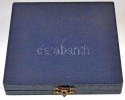 Pátzay Pál (1896-1979) DN "Eötvös József 1813-1874 / Kelety Gusztáv 1834-1902" Br plakett,...